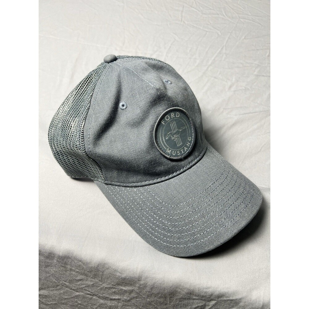 American Eagle Ford Mustang SnapBack Trucker Hat Gray